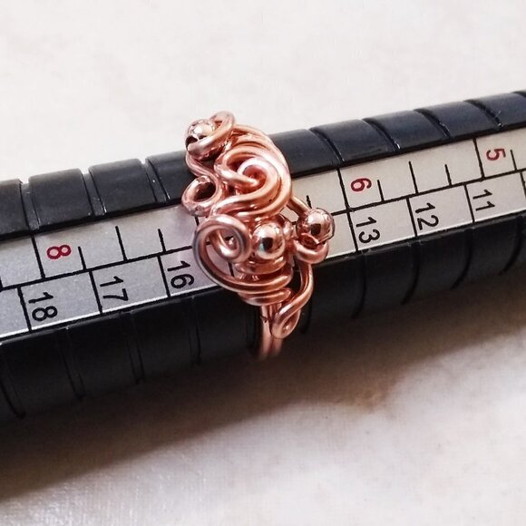 Stunning & One-of-a-kind Copper Wire Ring - Size 6.75-7 - Girly Swirly & Curly! - Picture 7 of 11